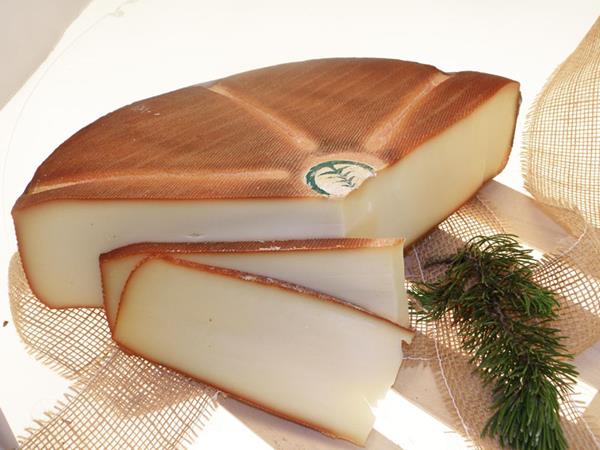 RACLETTE FUMEE - Prix par personne 250g.
